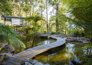 Billabong Falls  – Olinda